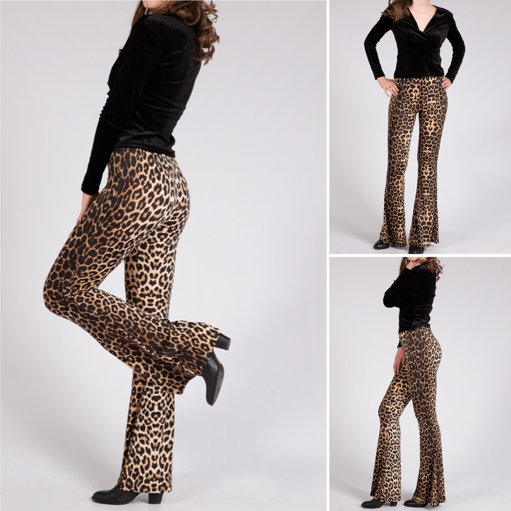 ➡️JUST IN✅LEOPARD PRINT BELL BOTTOM PANTS